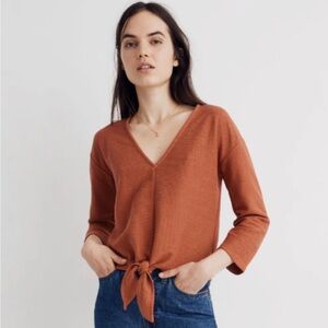 Texture & Thread Madewell Rust orange V-Neck Tie-Front Sweater Size Small